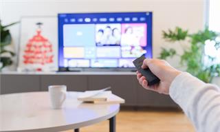 大家不看电视了吗？中国电视10月出货量创今年最大跌幅：暴跌超25%【附智能电视行业市场分析】