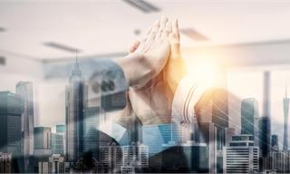 解决Siri这座“屎山”,是苹果新掌门的头号任务