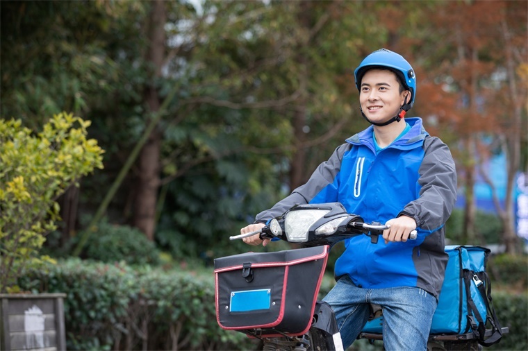 饿了么是“橙了”,也是“成了”