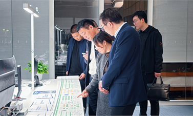 新沂市张书记一行莅临前瞻产业研究院考察交流