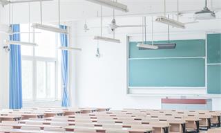 教育变革迫在眉睫！中传一口气砍掉16个本科专业，廖祥忠：未来是人机分工时代，课堂教学必须彻底重构【附高等教育行业市场分析】