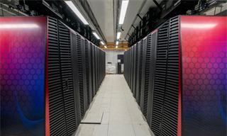 烧了3800亿，还是不够用：这才是决定中国AI生死的胜负手