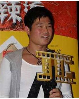谢孟伟