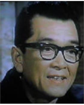 大坂志郎头像
