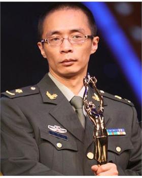 兰小龙头像
