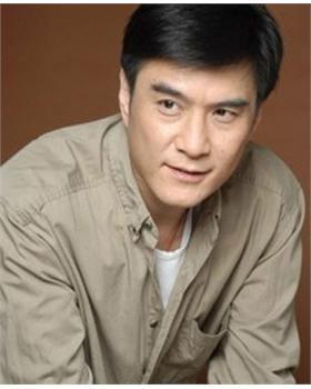 李强
