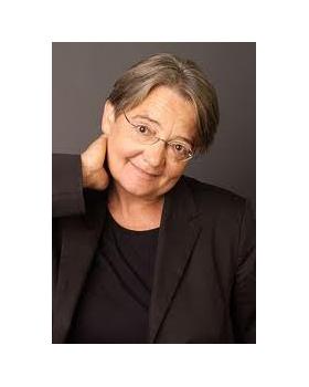 明星个人简介:艾格尼依斯扎-霍兰个人资料简历档案导演 编剧