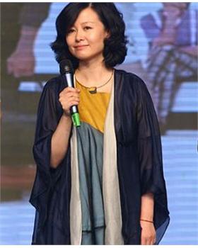 李虹
