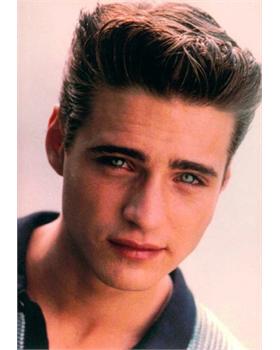 贾森-普里斯特利