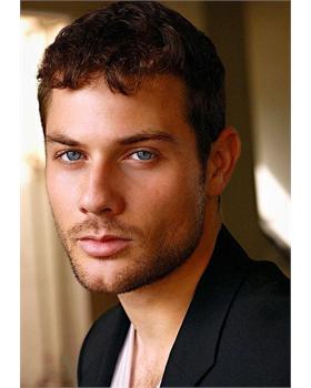 Gino Anthony Pesi头像