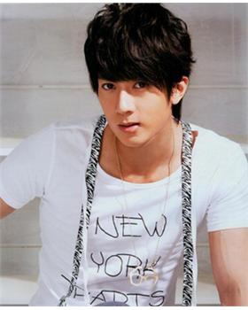 吴尊
