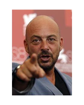 艾曼纽尔-克里亚勒斯