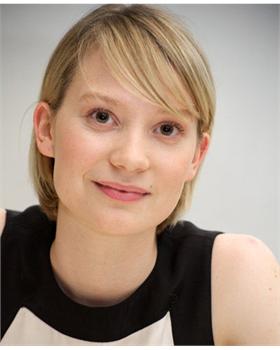 米娅·华希科沃斯卡